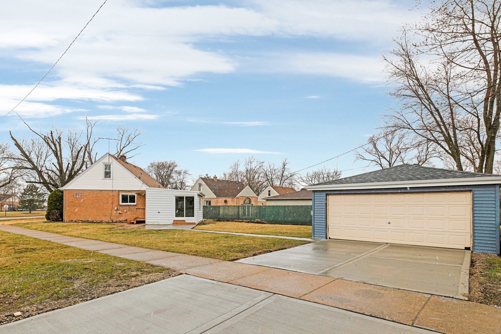 6831 S 79th Avenue, Bridgeview, IL 60455