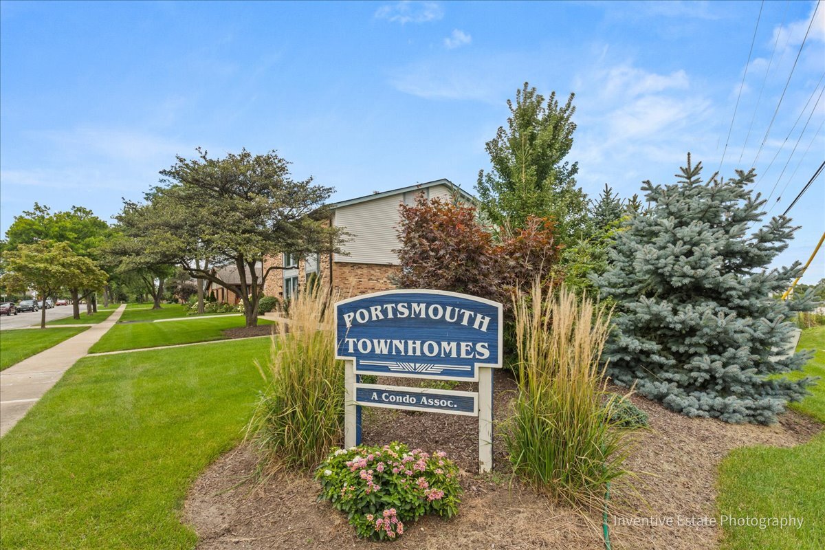 8337 Portsmouth Drive #D, Darien, IL 60561