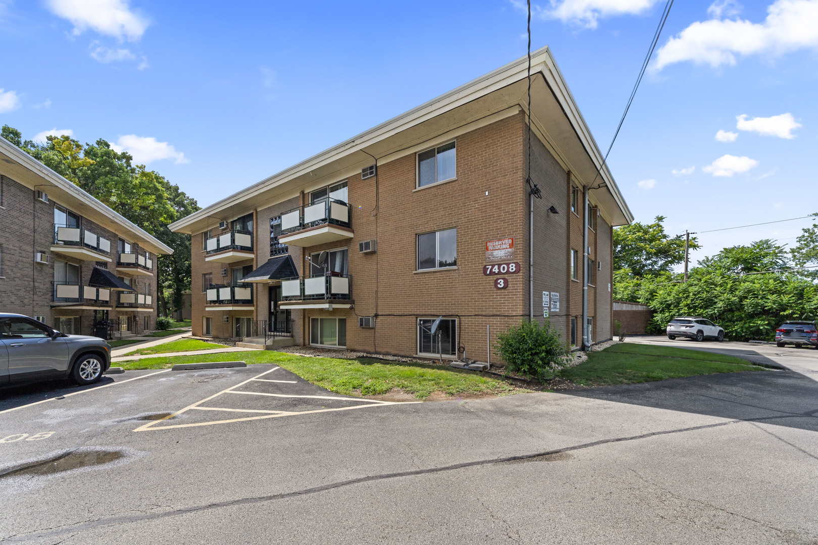 7408 W 111th Street #309, Worth, IL 60482