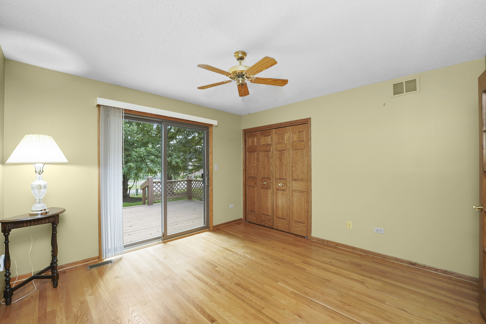 9366 Fox Run Circle, Frankfort, IL 60423
