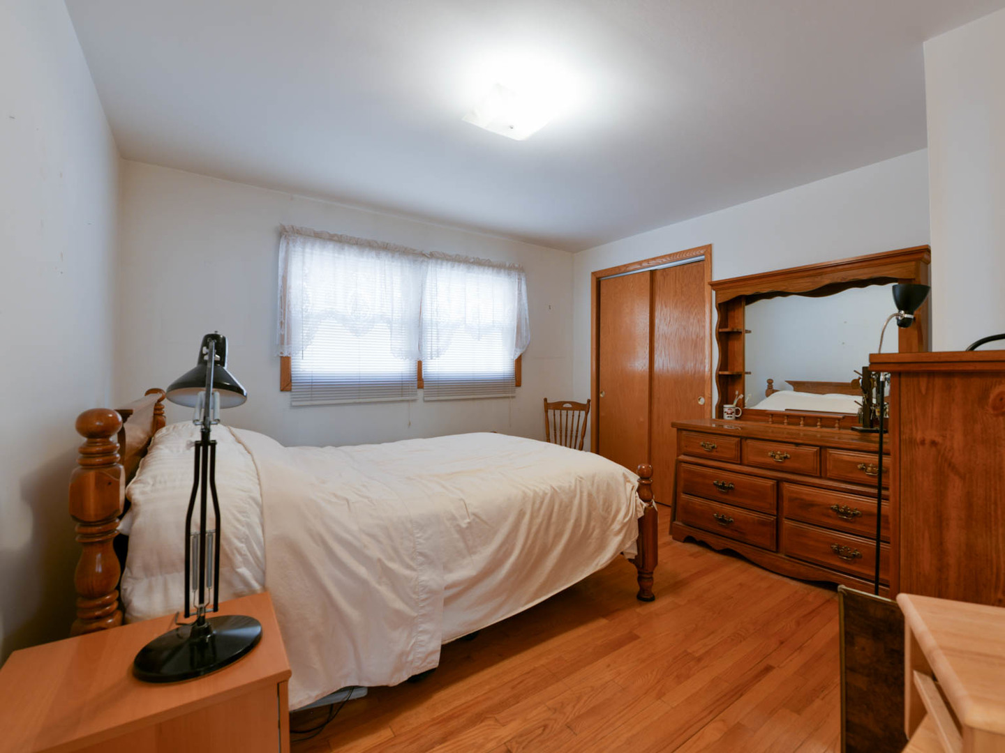 8645 W Summerdale Avenue, Chicago, IL 60656