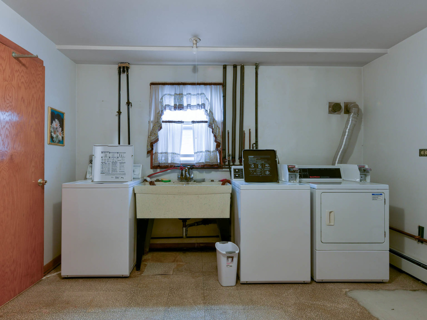 8645 W Summerdale Avenue, Chicago, IL 60656