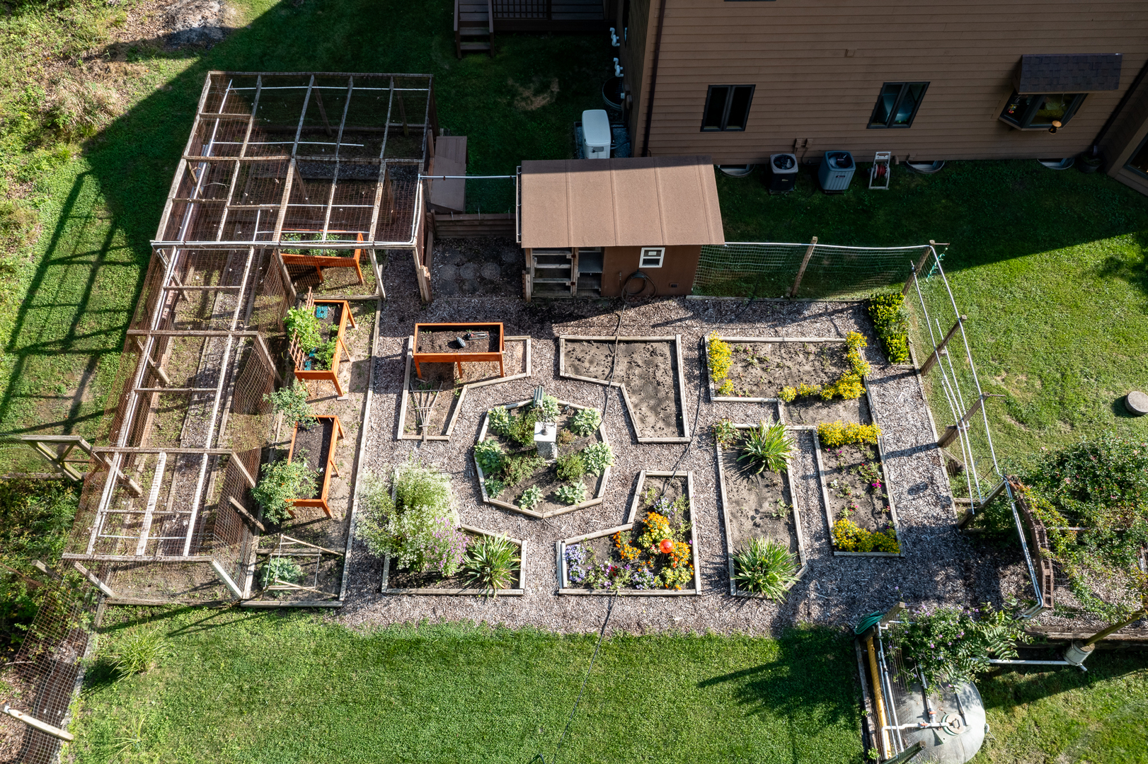 3530 E Challas Entrance, Crete, IL 60417