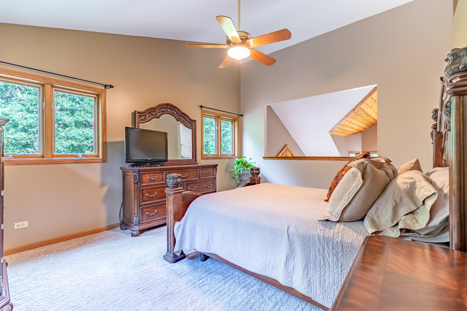 3530 E Challas Entrance, Crete, IL 60417
