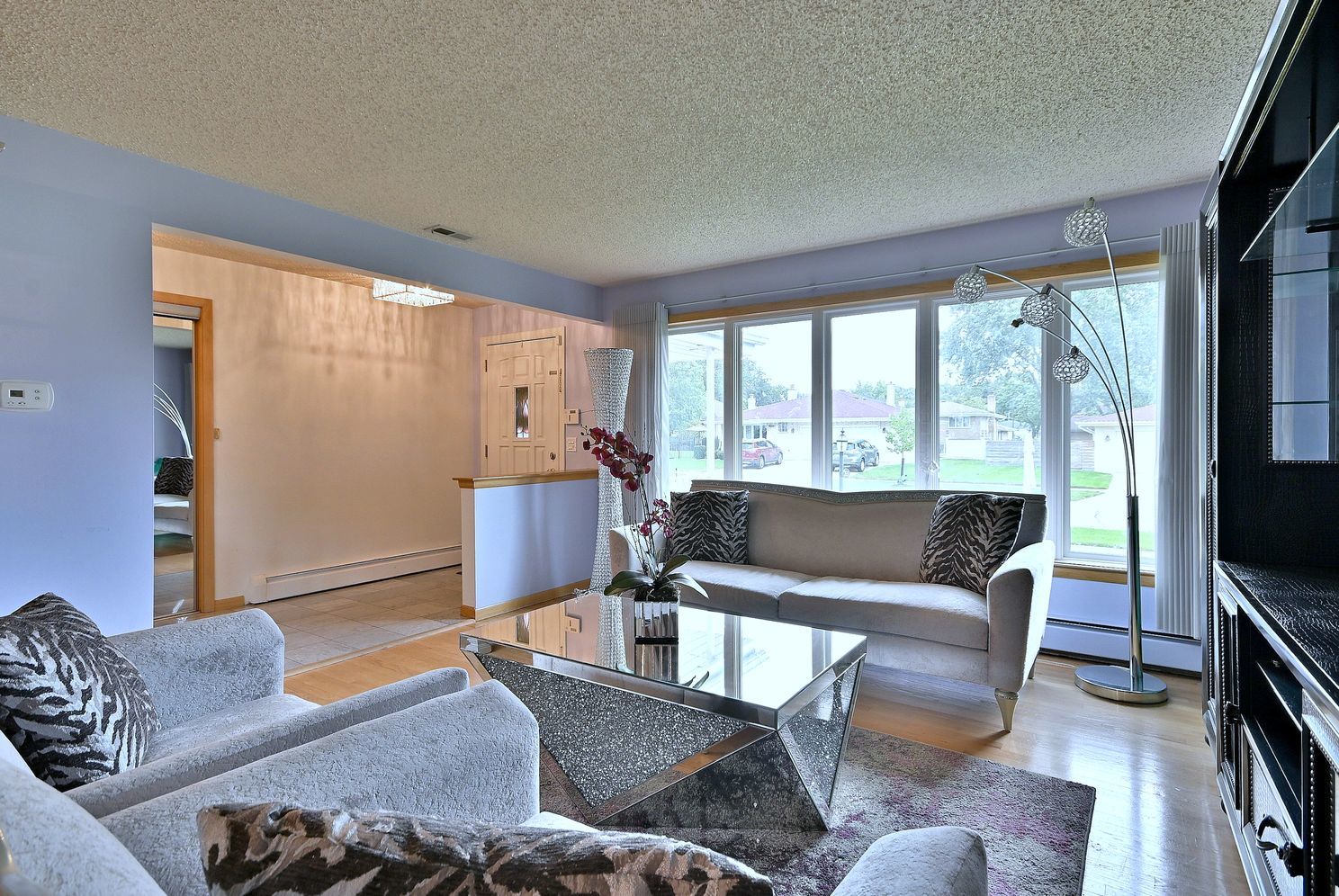 2634 S Stratford Avenue, Westchester, IL 60154