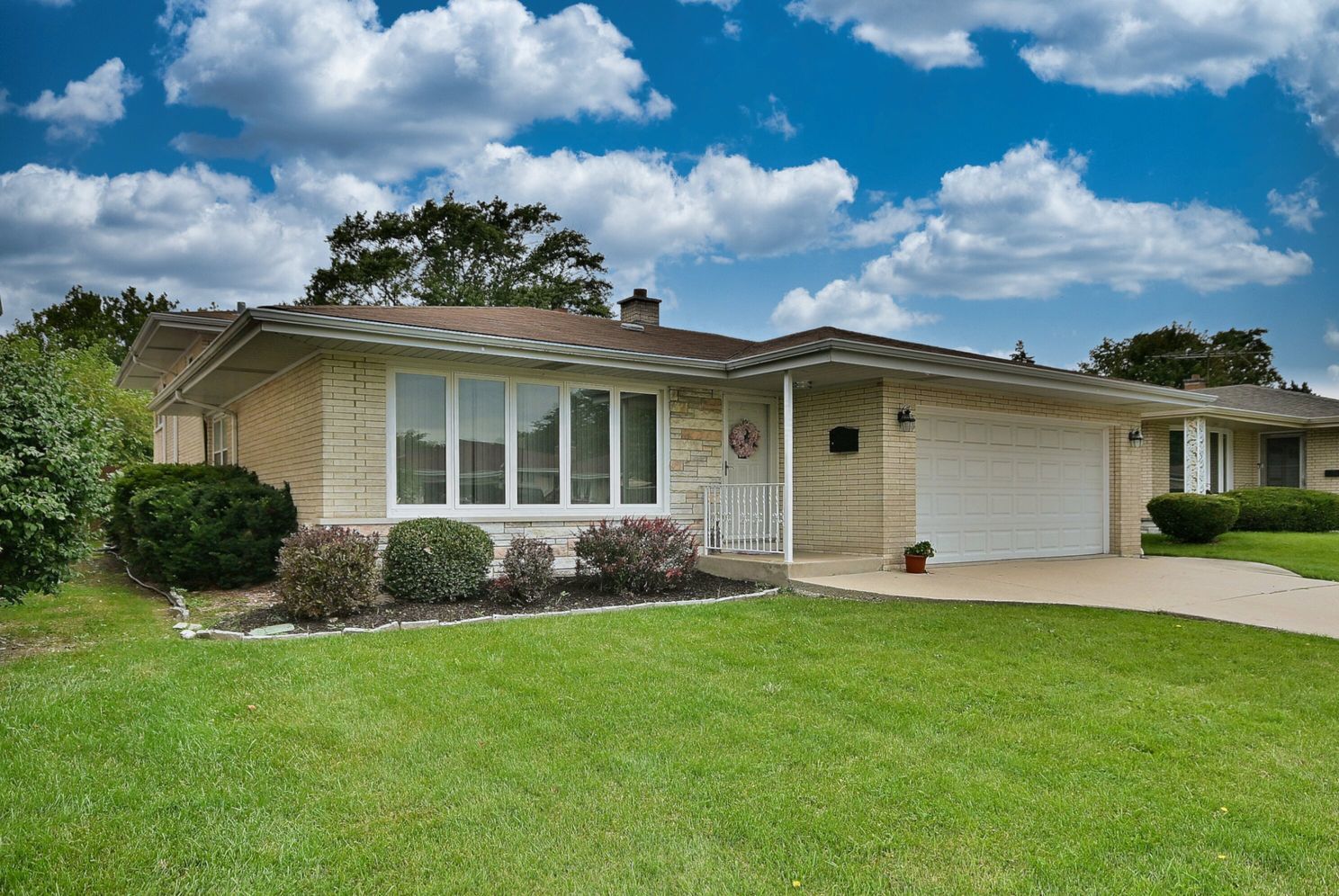 2634 S Stratford Avenue, Westchester, IL 60154
