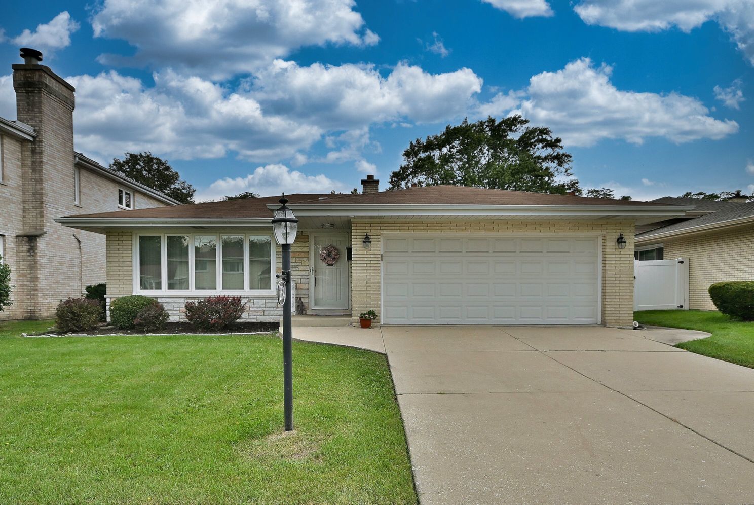 2634 S Stratford Avenue, Westchester, IL 60154