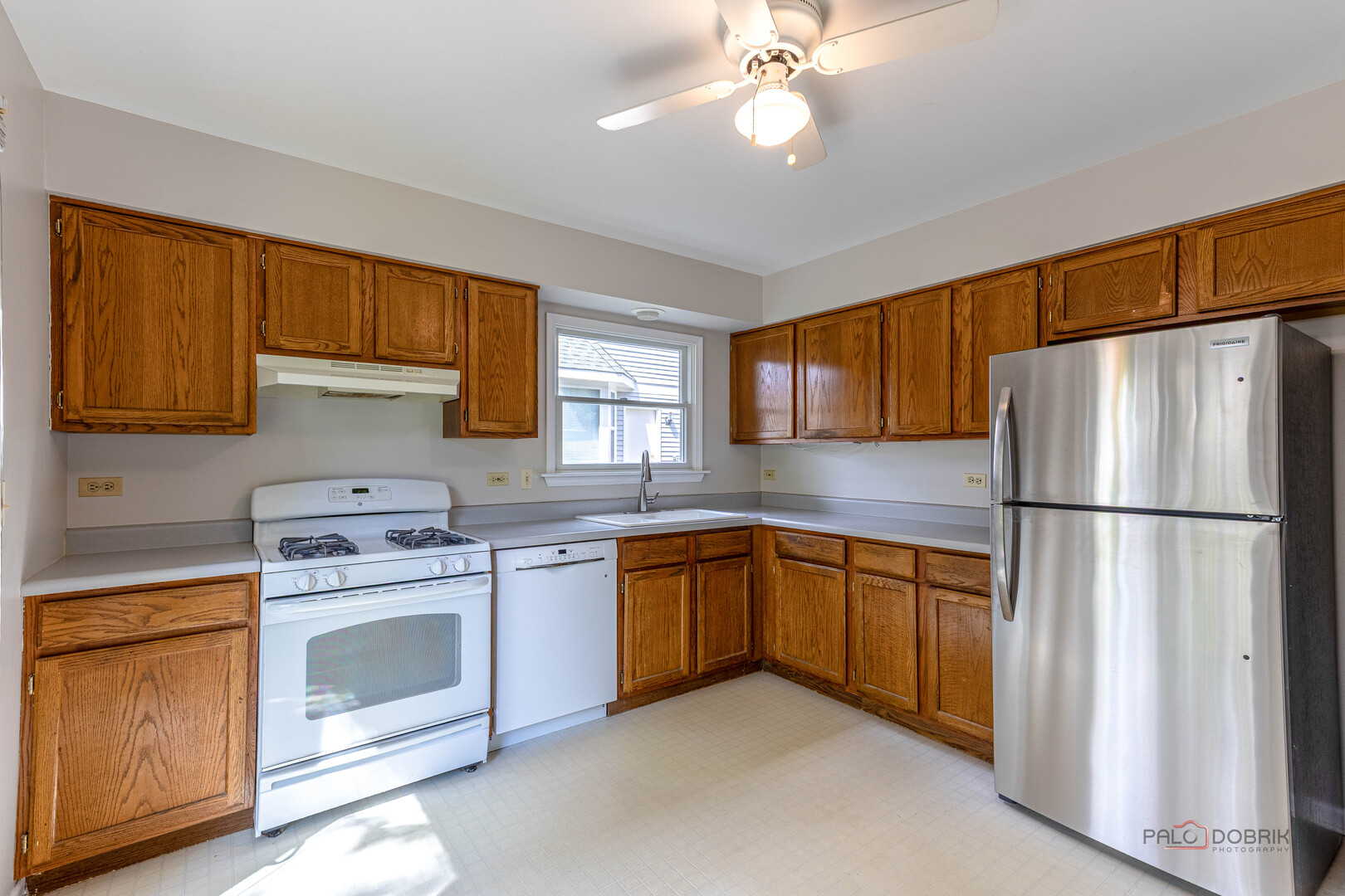 263 Arlington Lane, Grayslake, IL 60030