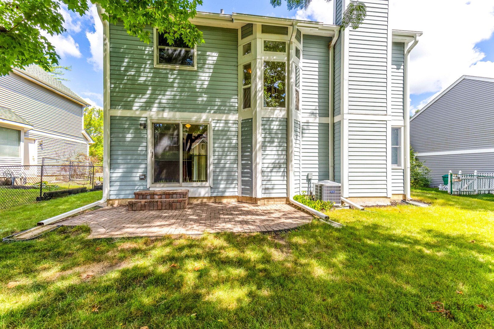 263 Arlington Lane, Grayslake, IL 60030