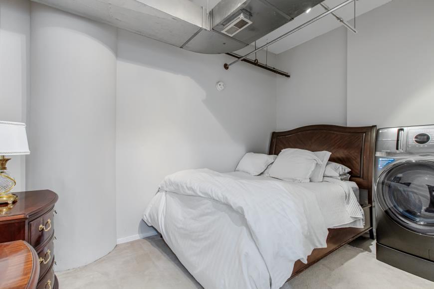 165 N Canal Street #503, Chicago, IL 60606