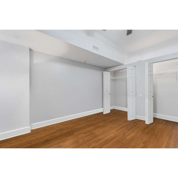 165 N Canal Street #503, Chicago, IL 60606