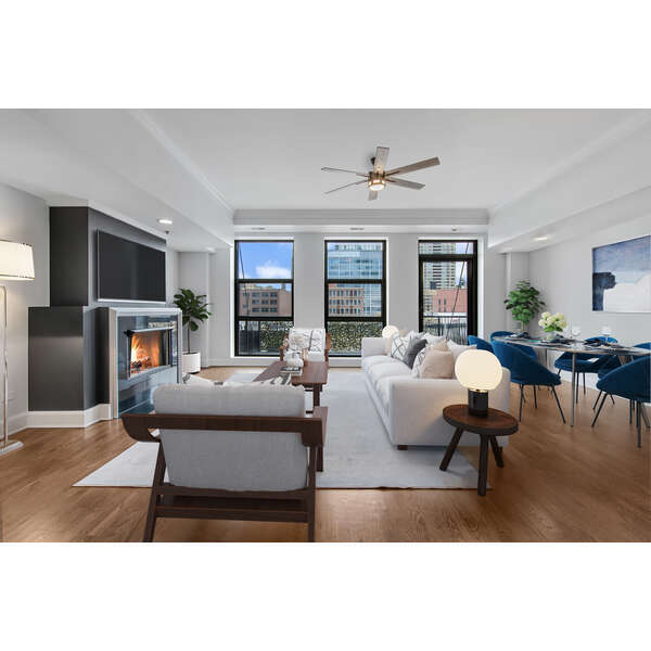 165 N Canal Street #503, Chicago, IL 60606