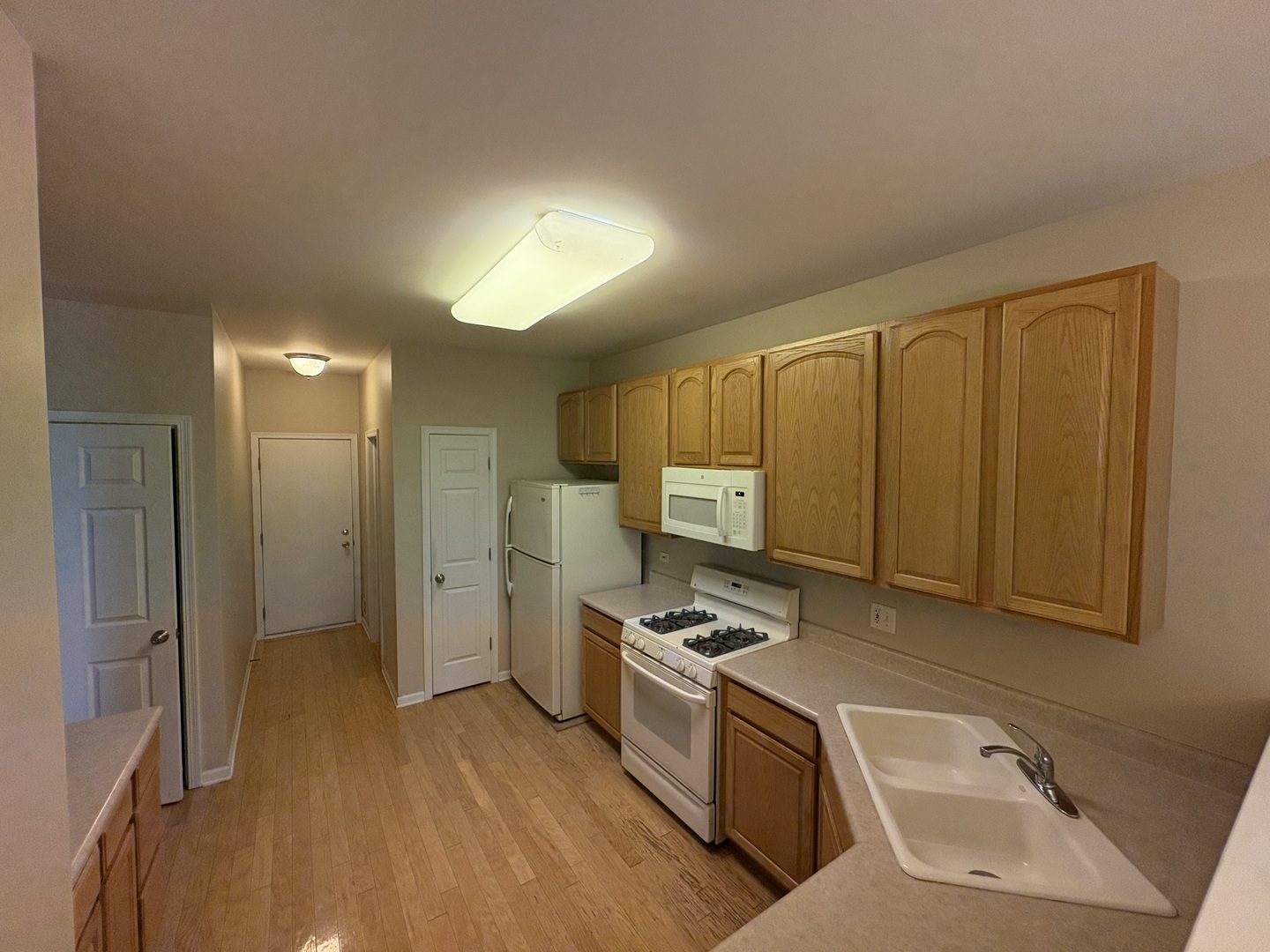 2221 Stoughton Drive #0, Aurora, IL 60502
