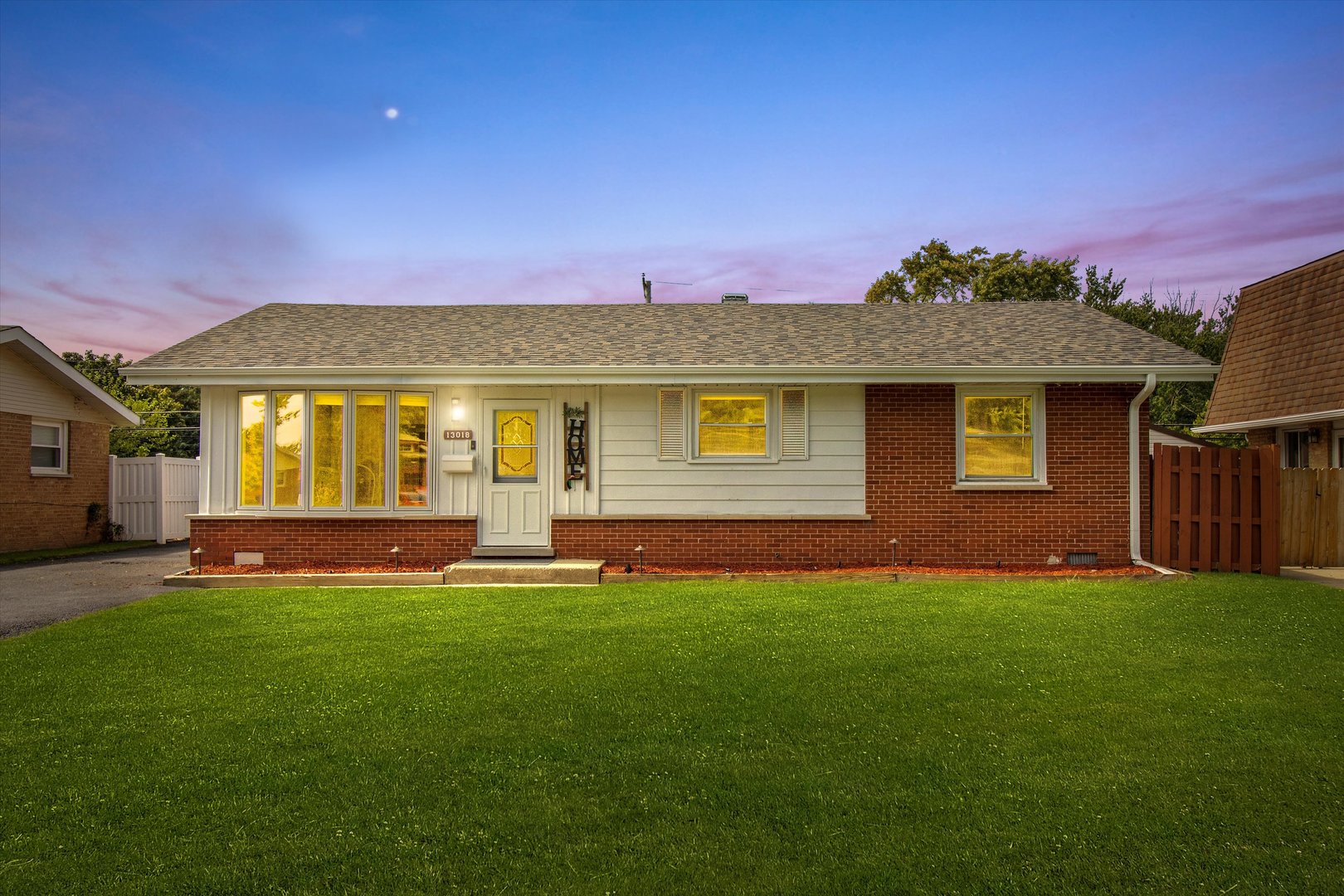 13018 W Playfield Drive, Crestwood, IL 60418