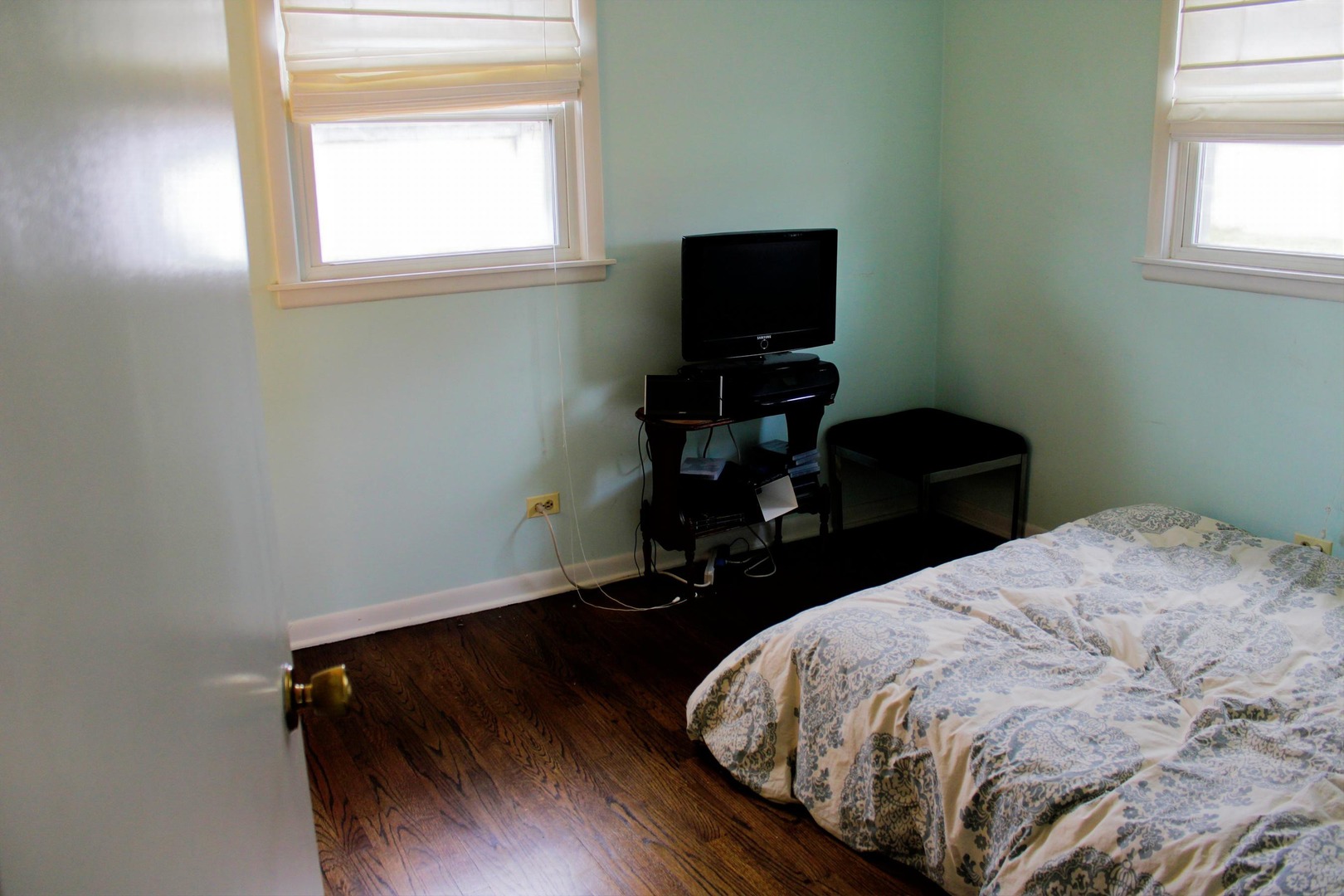 2510 S 17th Avenue, Broadview, IL 60155