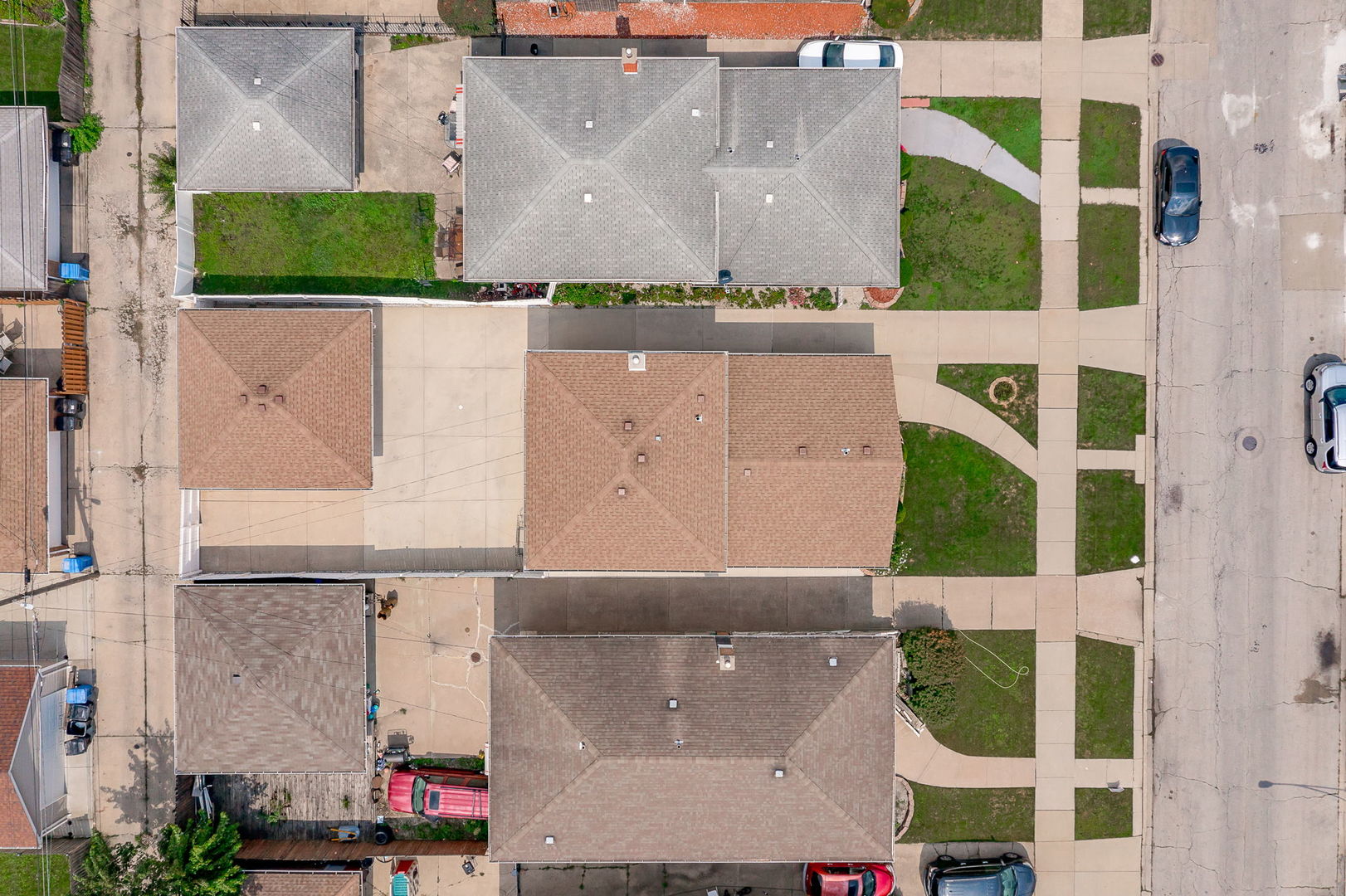 8510 S Komensky Avenue, Chicago, IL 60652