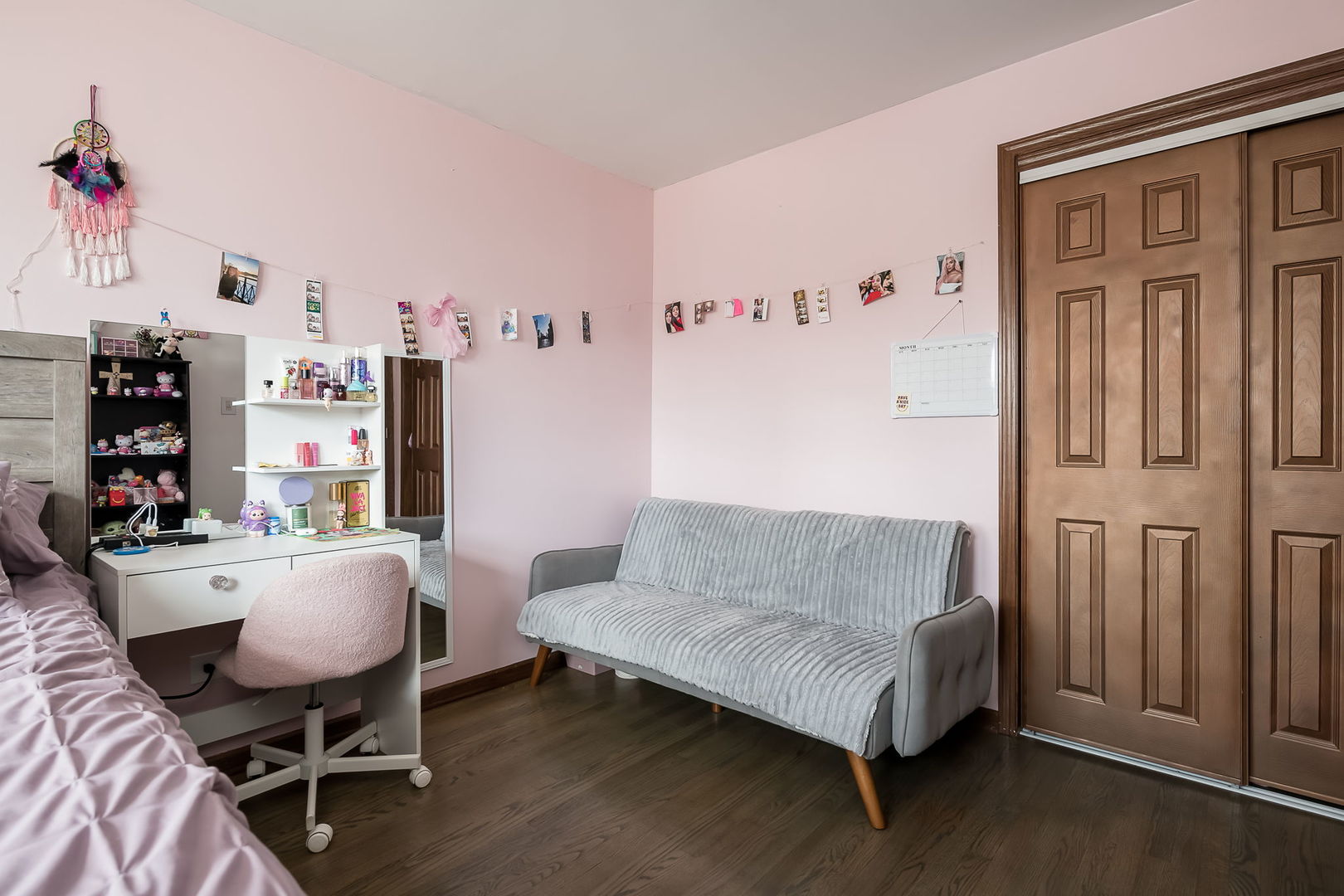 8510 S Komensky Avenue, Chicago, IL 60652