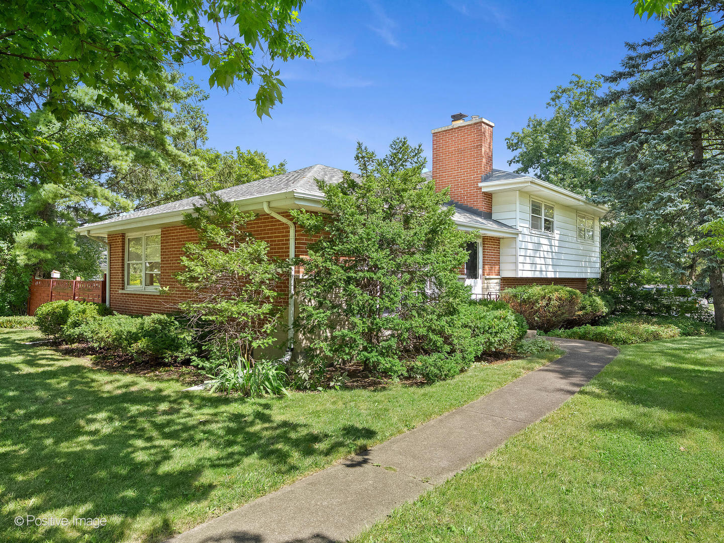 446 Naperville Road, Clarendon Hills, IL 60514