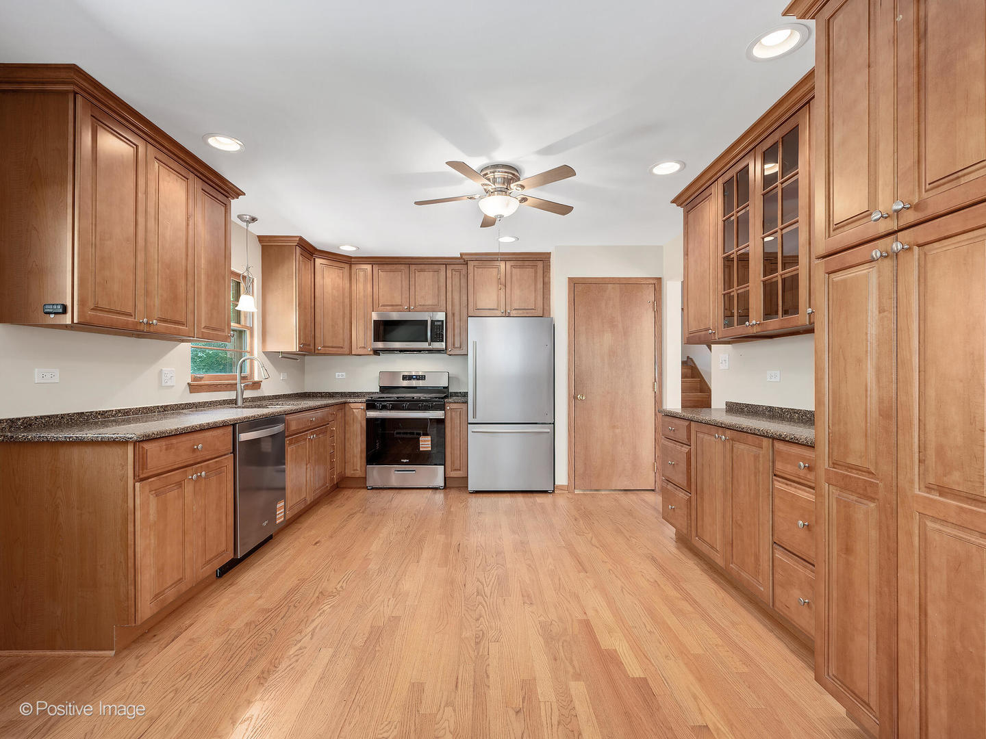 446 Naperville Road, Clarendon Hills, IL 60514