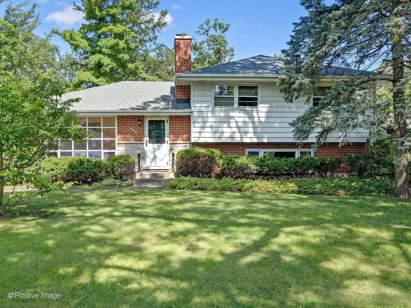 446 Naperville Road, Clarendon Hills, IL 60514