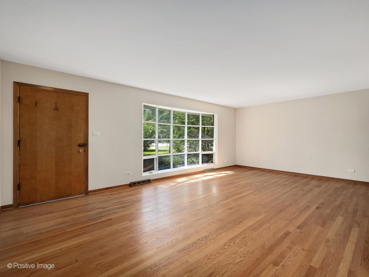 446 Naperville Road, Clarendon Hills, IL 60514