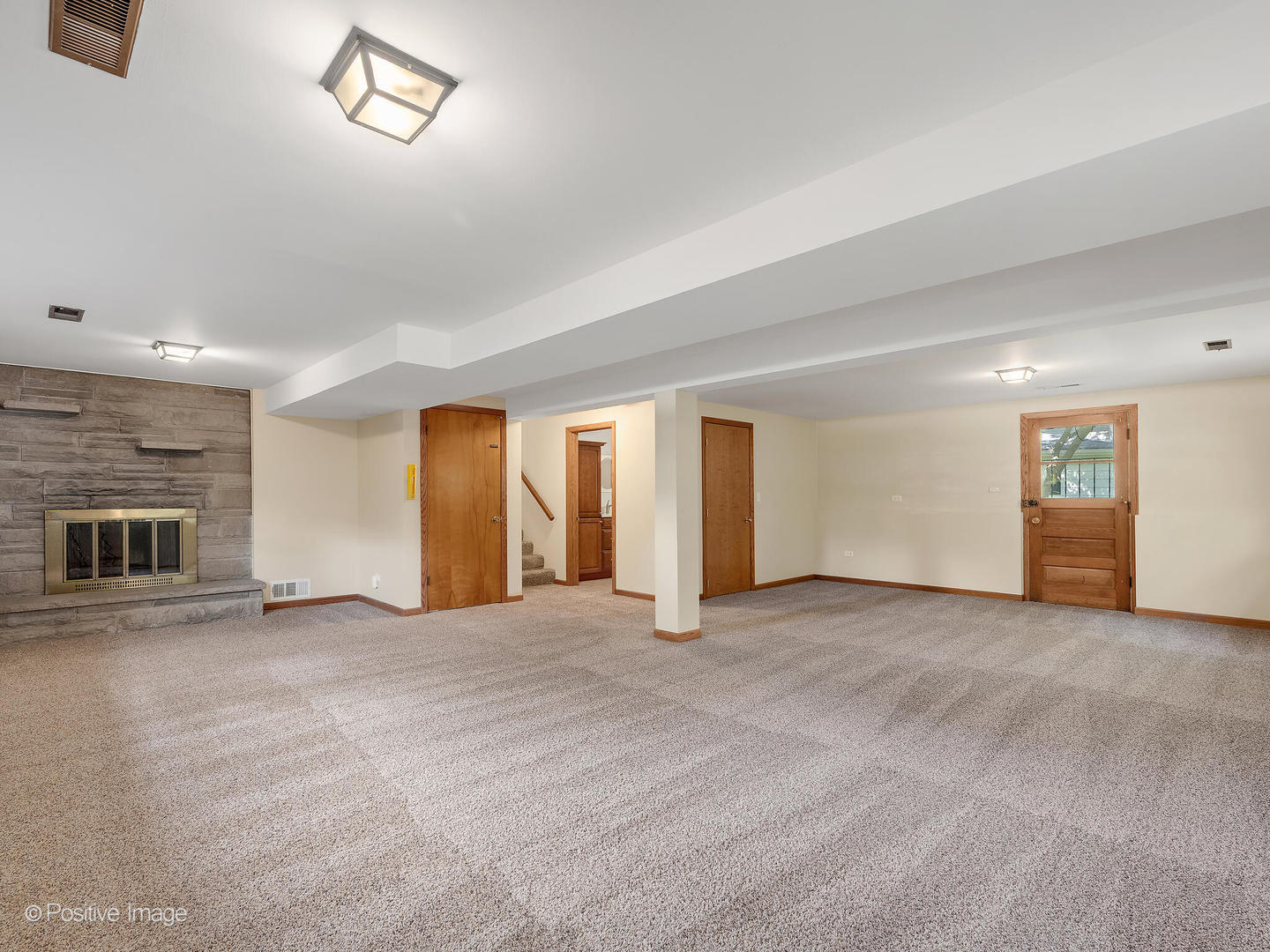 446 Naperville Road, Clarendon Hills, IL 60514