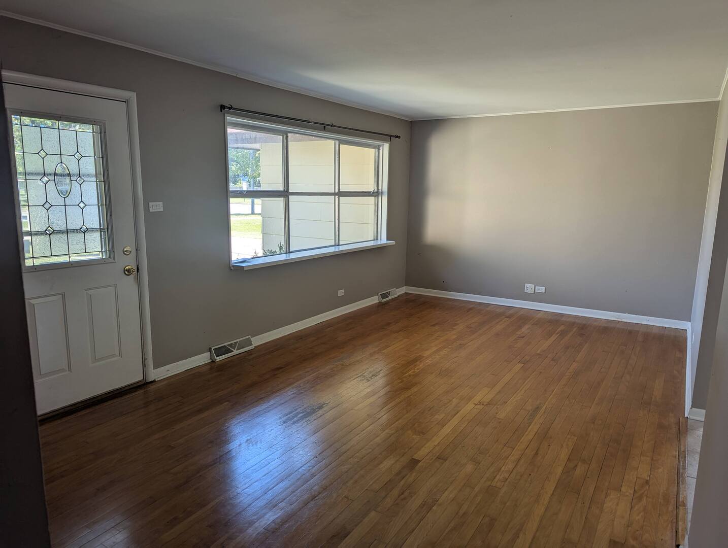 413 W PALATINE Road, Palatine, IL 60067