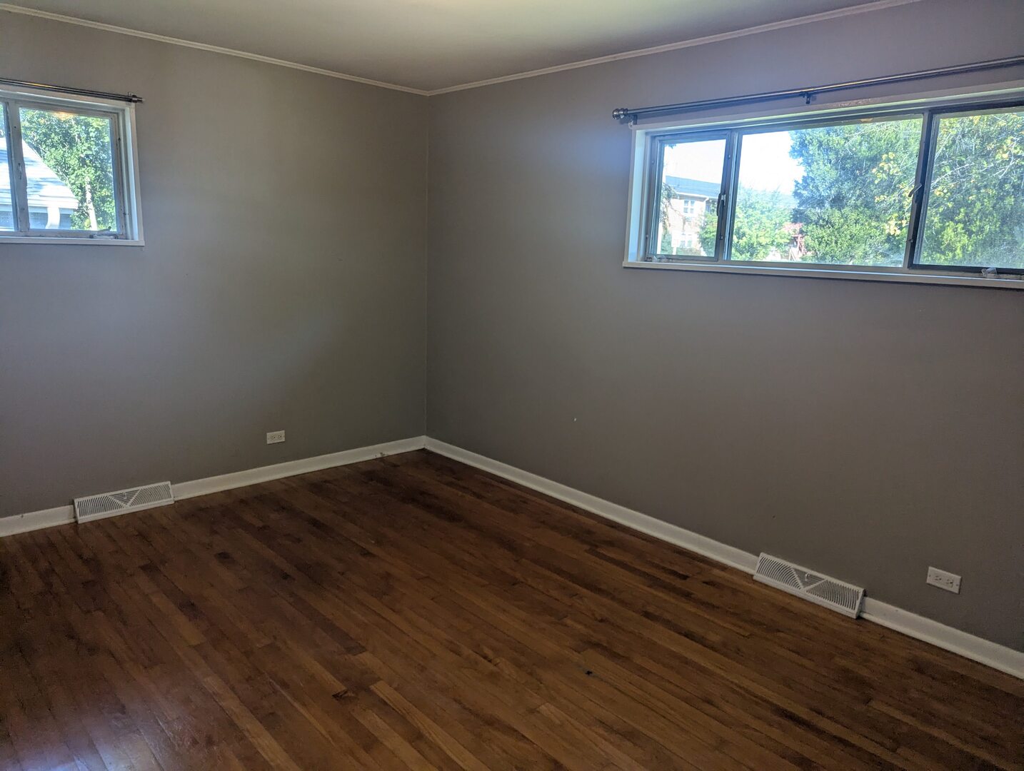 413 W PALATINE Road, Palatine, IL 60067