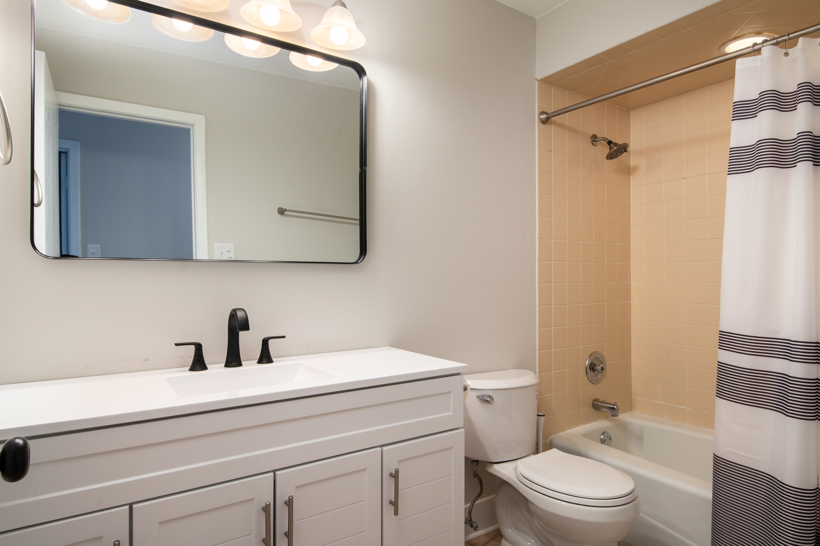 13040 W Tanglewood Circle, Palos Park, IL 60464
