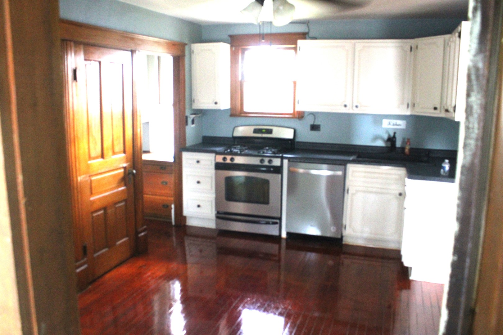 1322 Benton Street, Crete, IL 60417