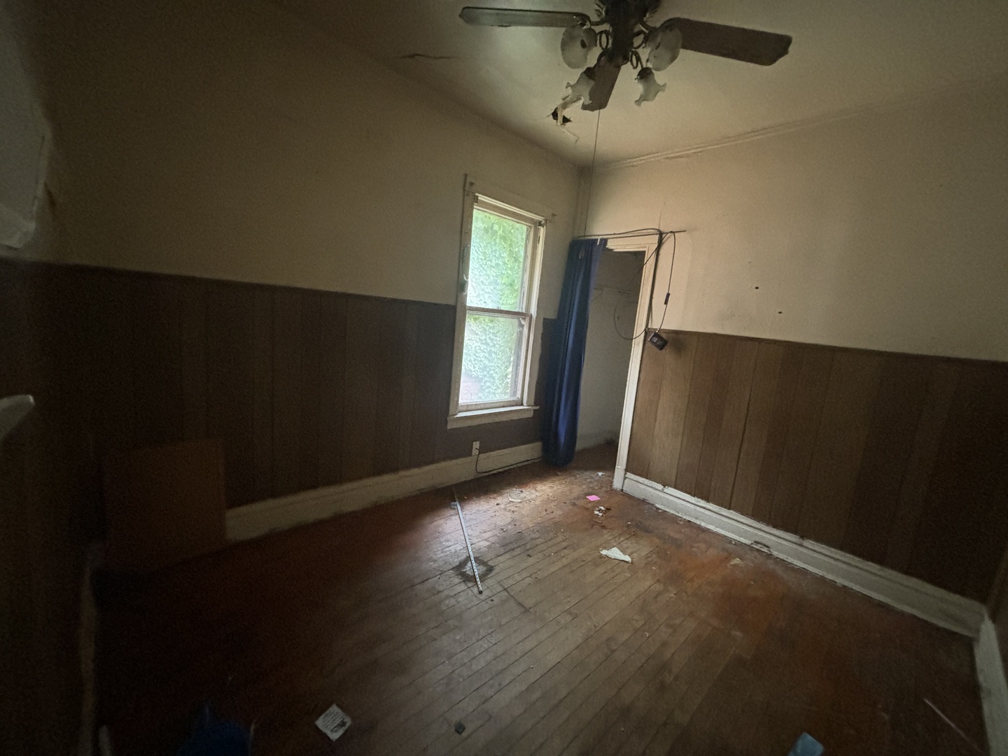 8005 S Ridgeland Avenue, Chicago, IL 60617