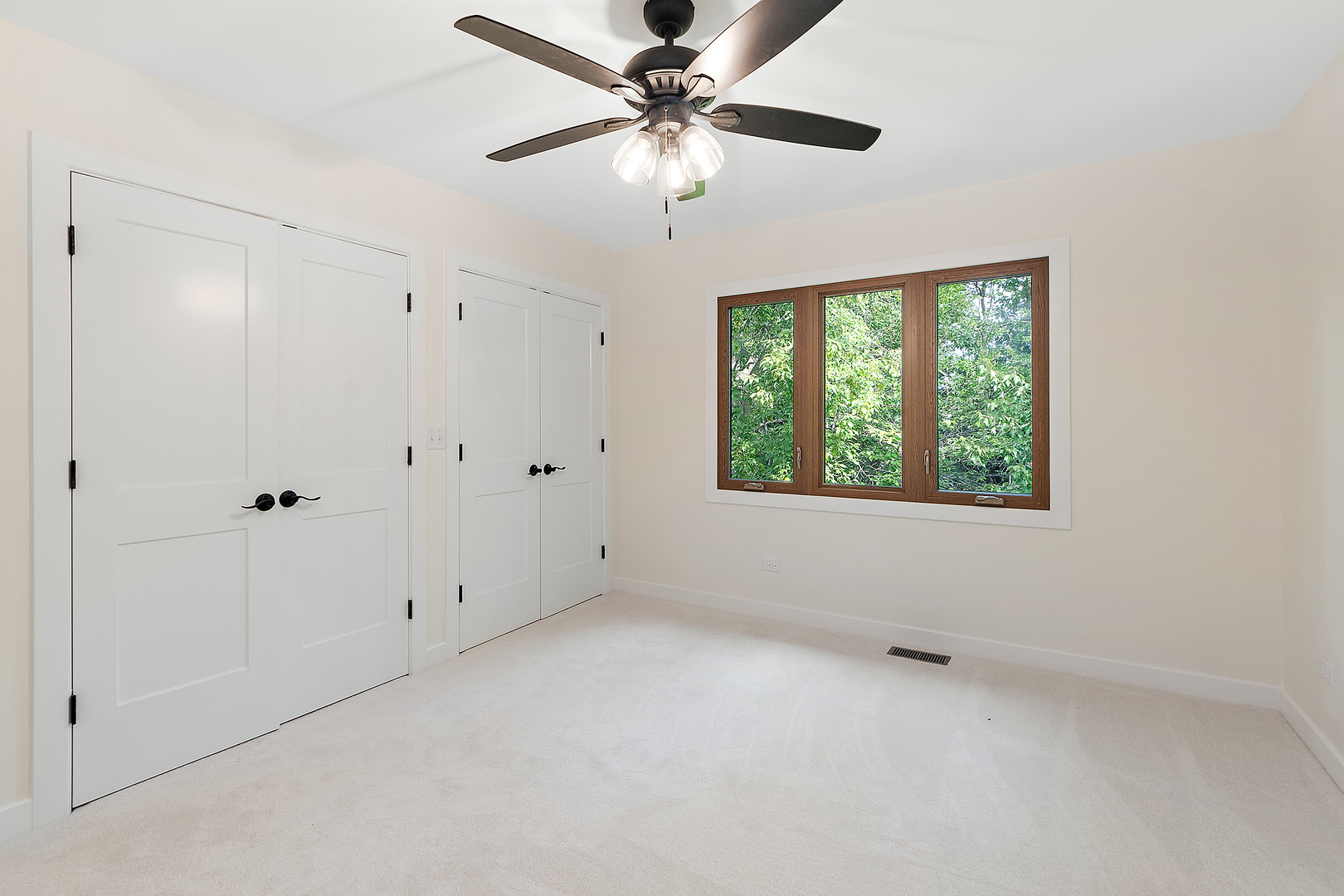 817 Cardiff Road, Naperville, IL 60565