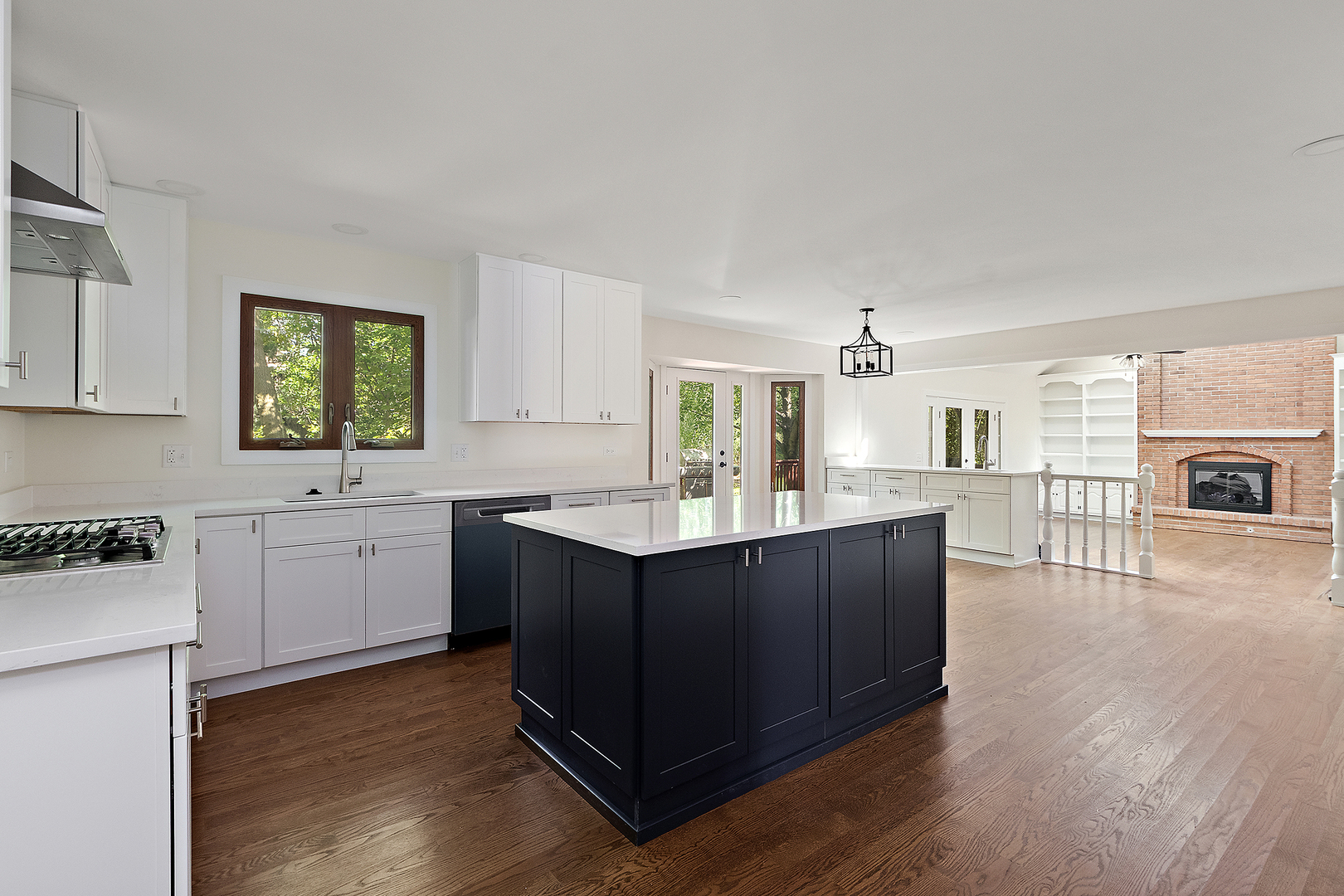 817 Cardiff Road, Naperville, IL 60565