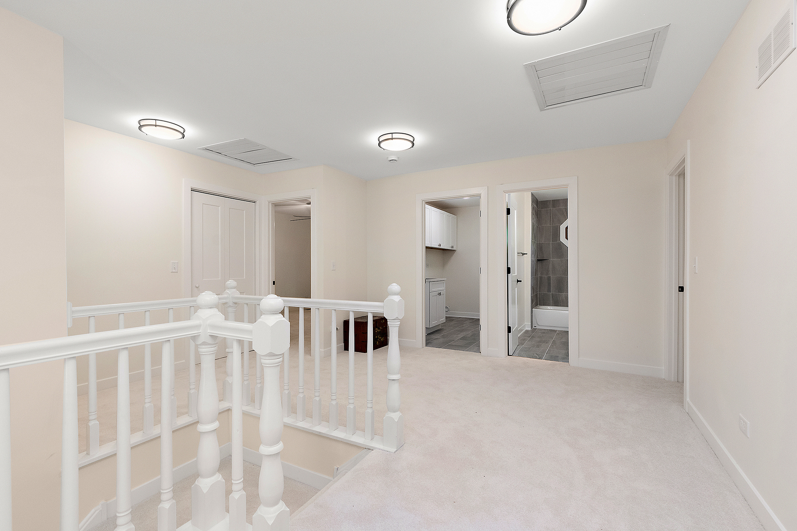 817 Cardiff Road, Naperville, IL 60565