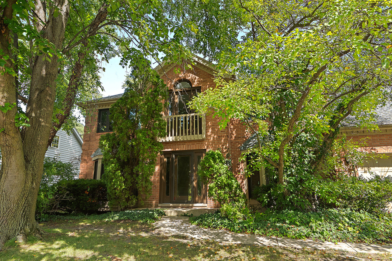 817 Cardiff Road, Naperville, IL 60565