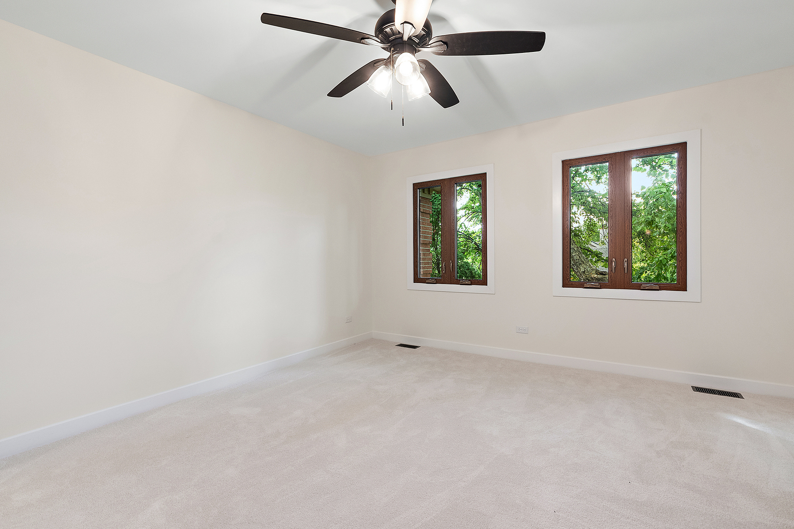 817 Cardiff Road, Naperville, IL 60565