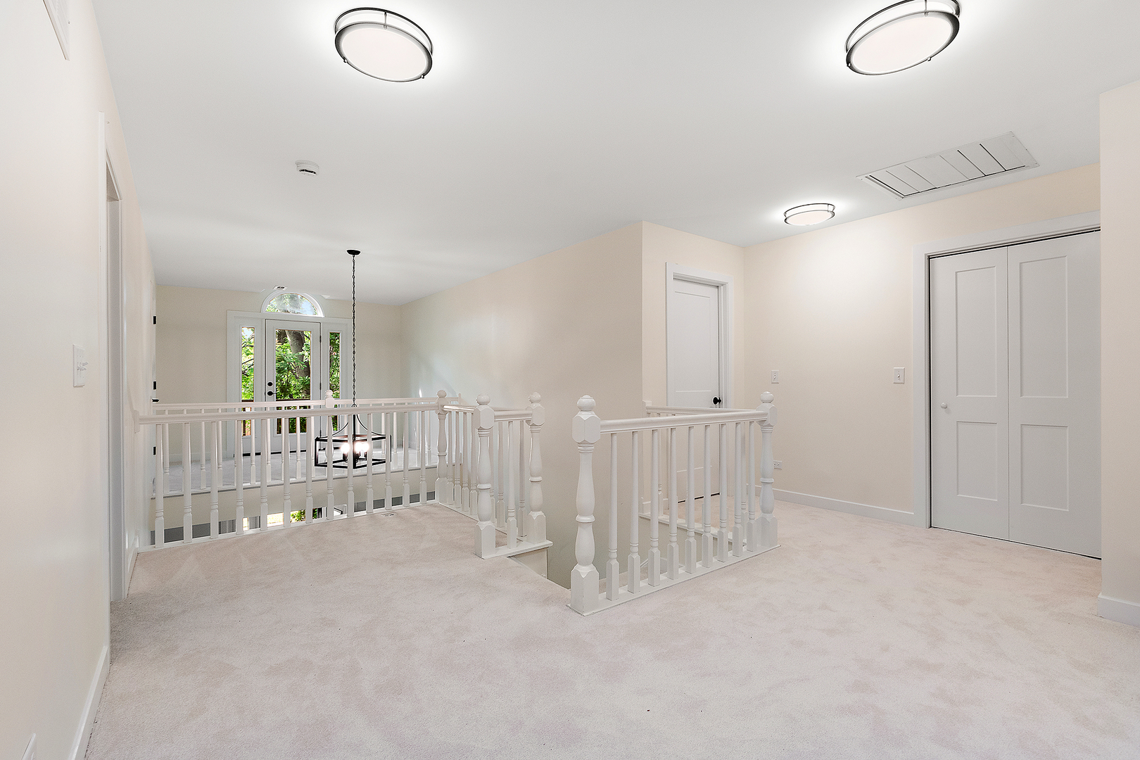 817 Cardiff Road, Naperville, IL 60565