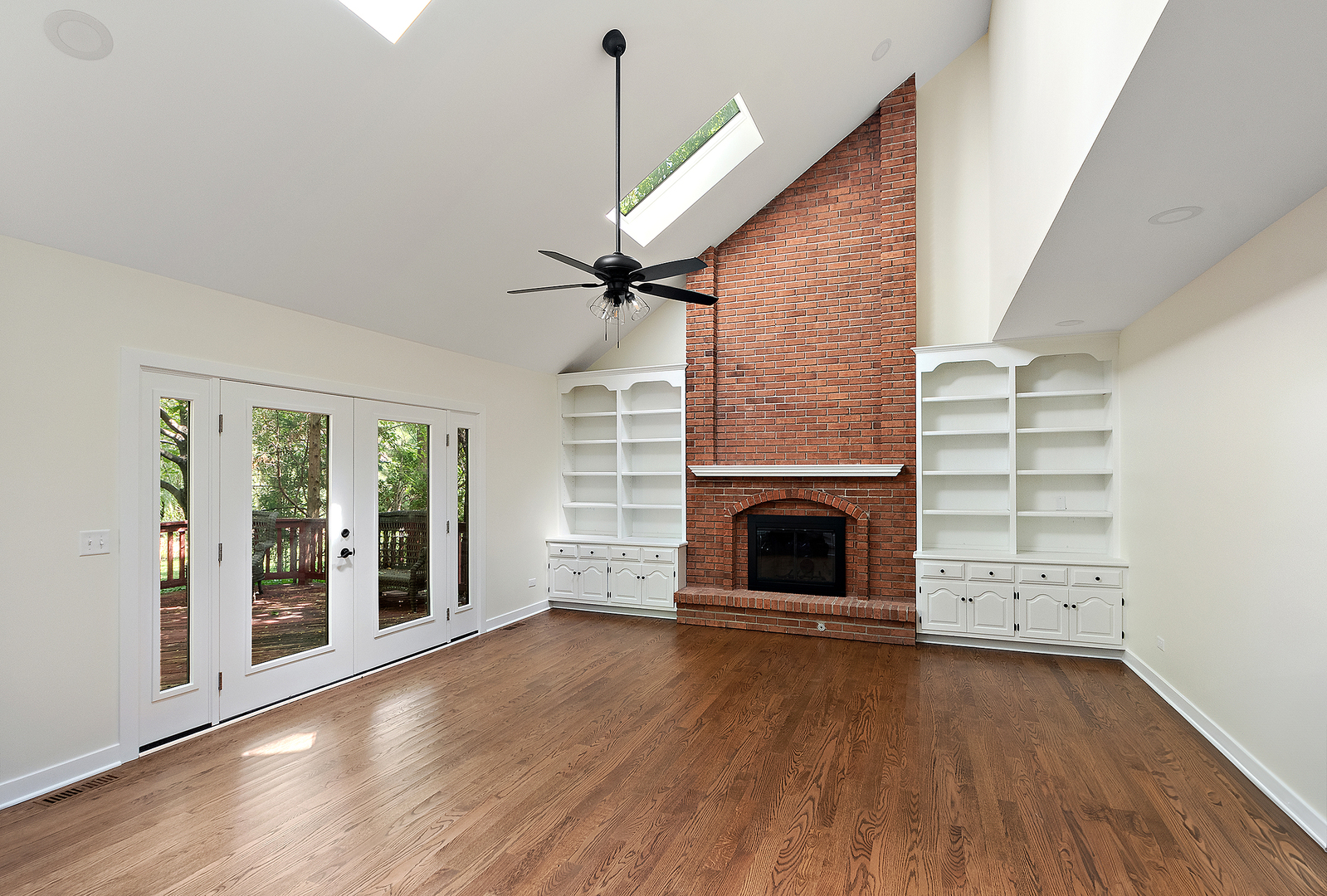 817 Cardiff Road, Naperville, IL 60565