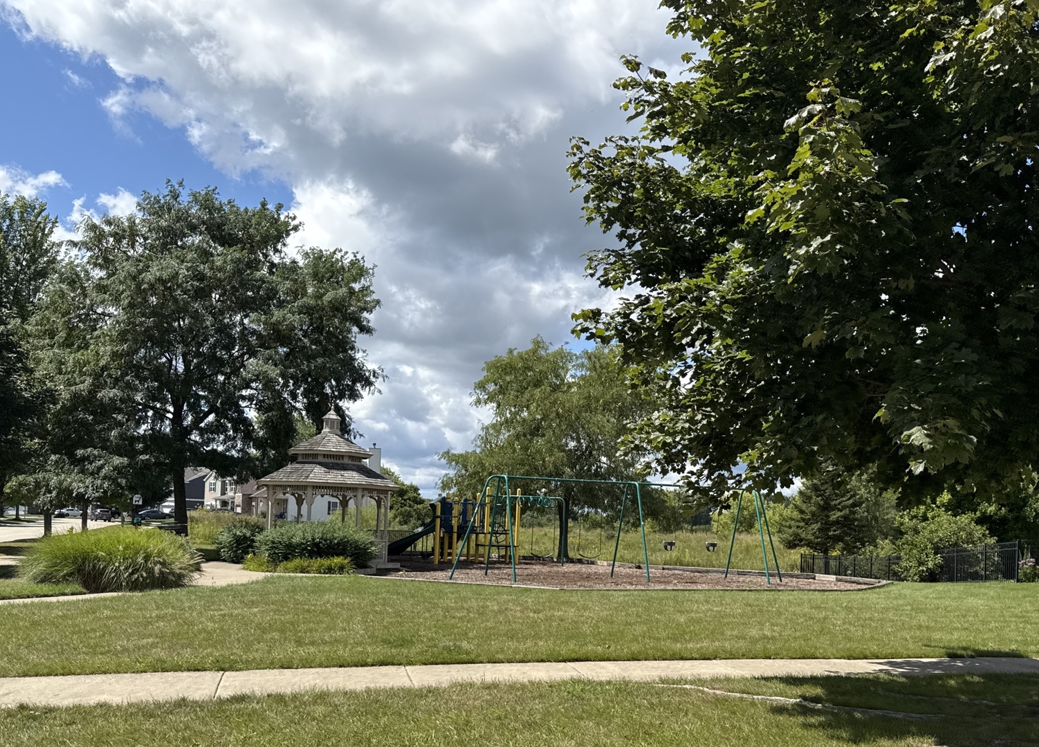 1087 Waterview Circle, Antioch, IL 60002