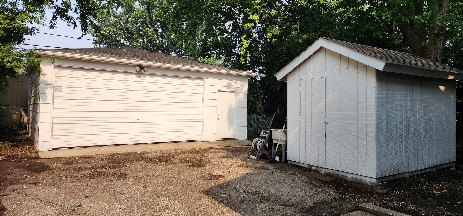 414 Fairlawn Drive, Round Lake Park, IL 60073