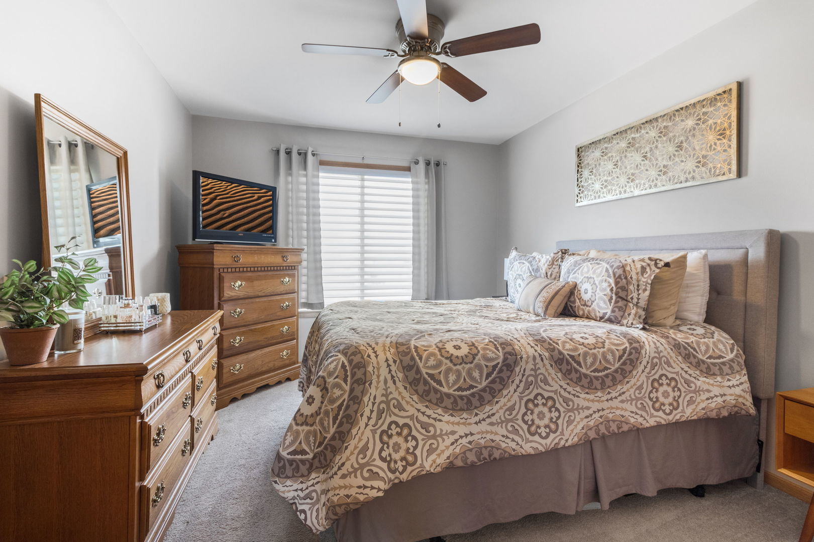 8312 Chestnut Court, Frankfort, IL 60423