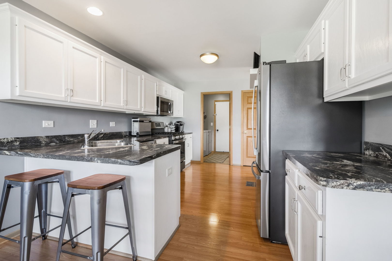 8312 Chestnut Court, Frankfort, IL 60423
