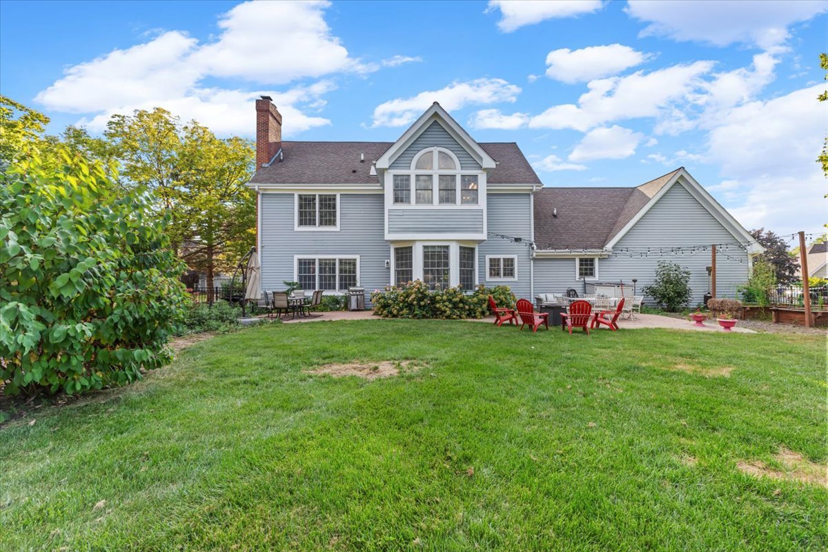 36259 N Field View Drive, Gurnee, IL 60031