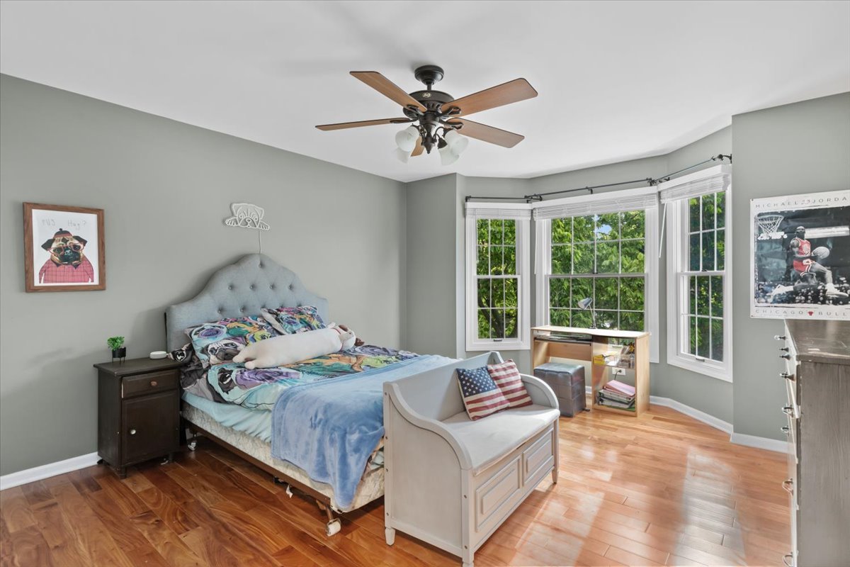 36259 N Field View Drive, Gurnee, IL 60031