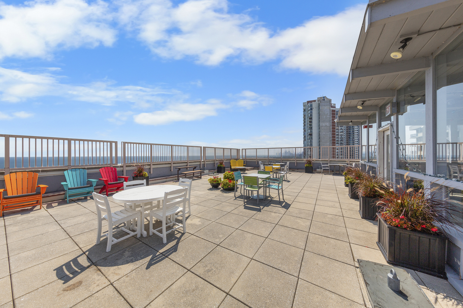 6157 N Sheridan Road #19G, Chicago, IL 60660