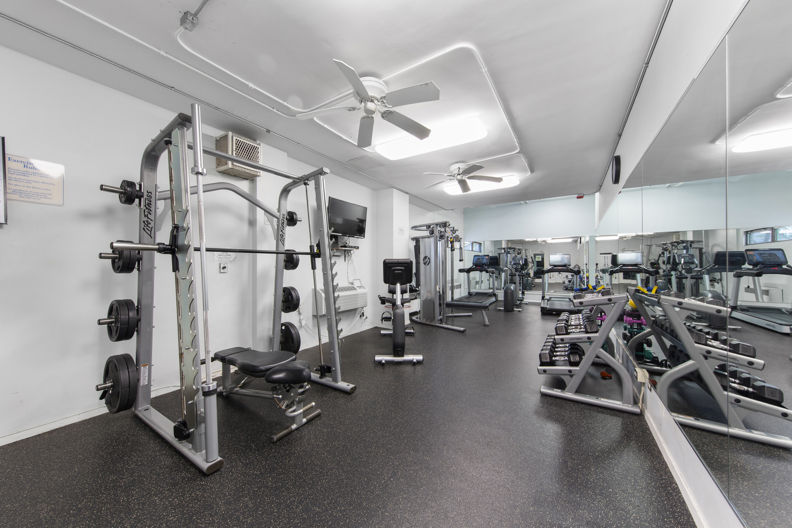 6157 N Sheridan Road #19G, Chicago, IL 60660