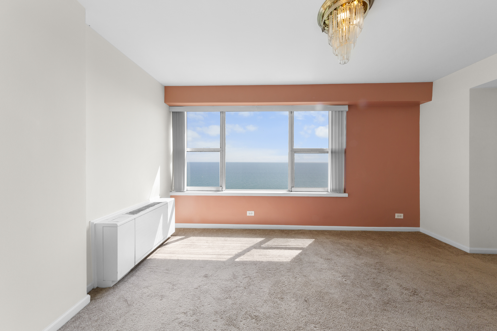 6157 N Sheridan Road #19G, Chicago, IL 60660
