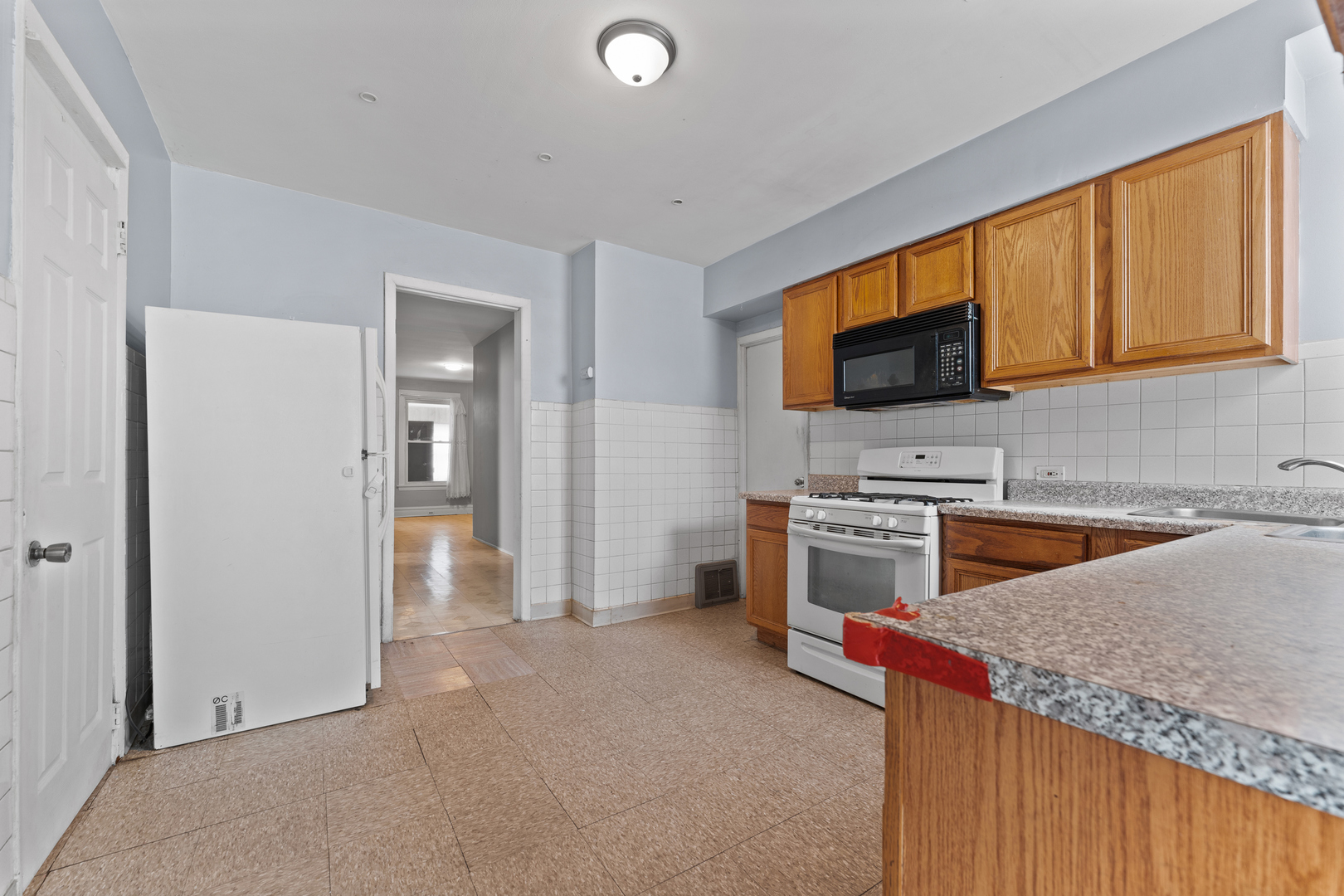 2242 N Keystone Avenue, Chicago, IL 60639