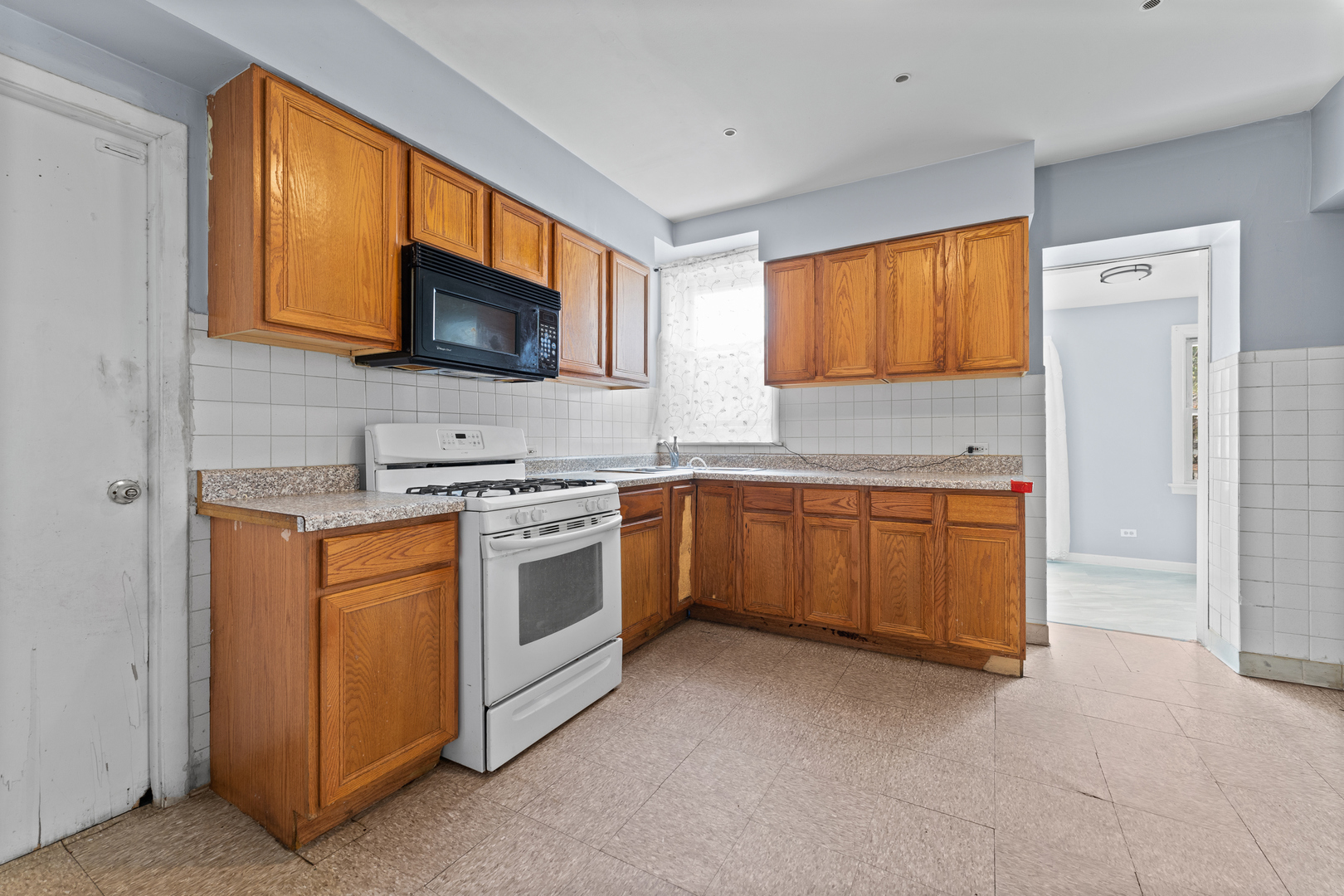 2242 N Keystone Avenue, Chicago, IL 60639