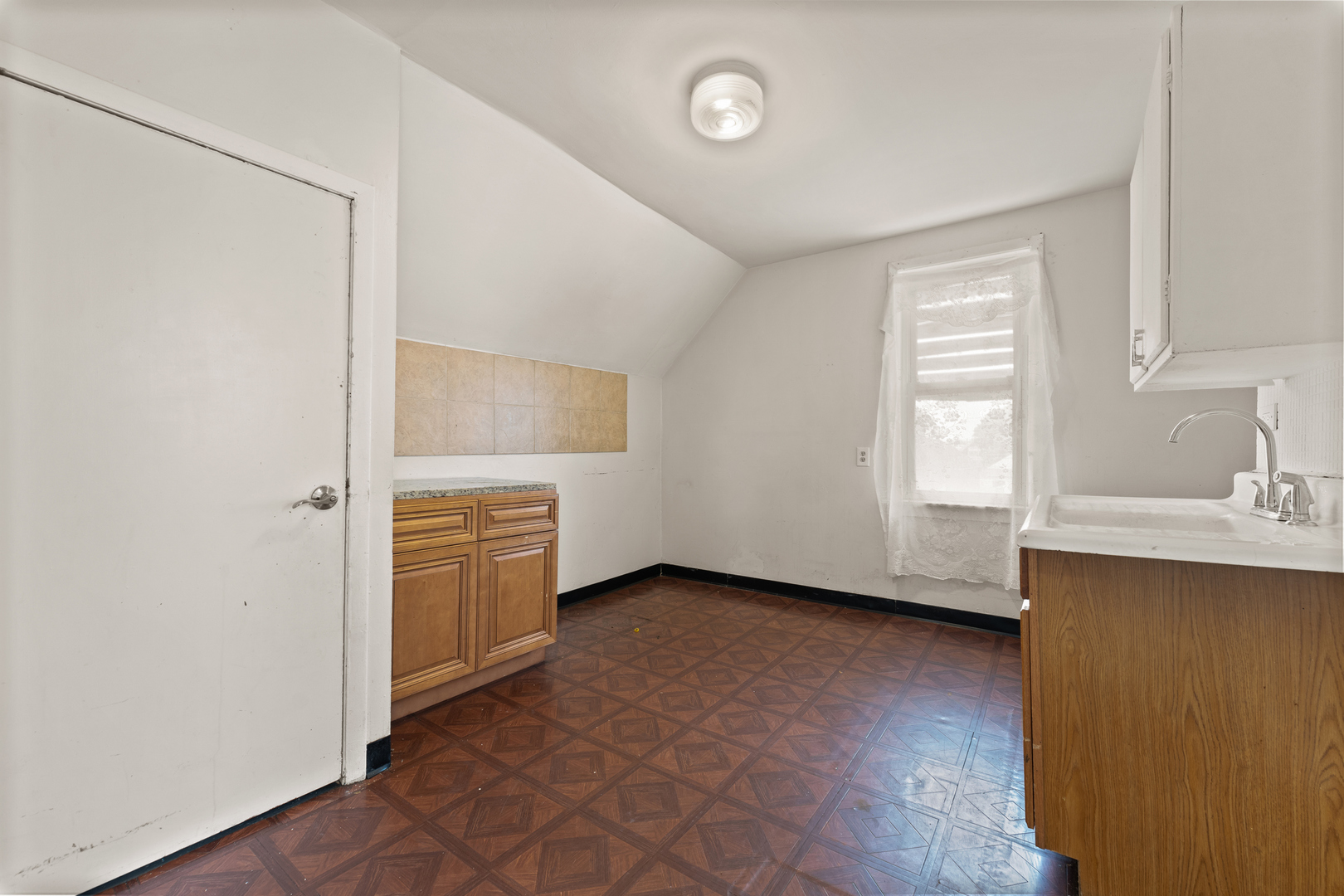 2242 N Keystone Avenue, Chicago, IL 60639
